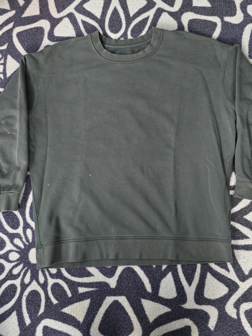 Lululemon Men's Steady State Crew Dark Green Crewneck Sweatshirt Large